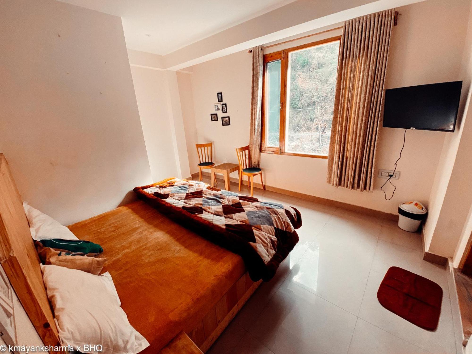 Backpackers Headquarter Manali Pansiyon Oda fotoğraf