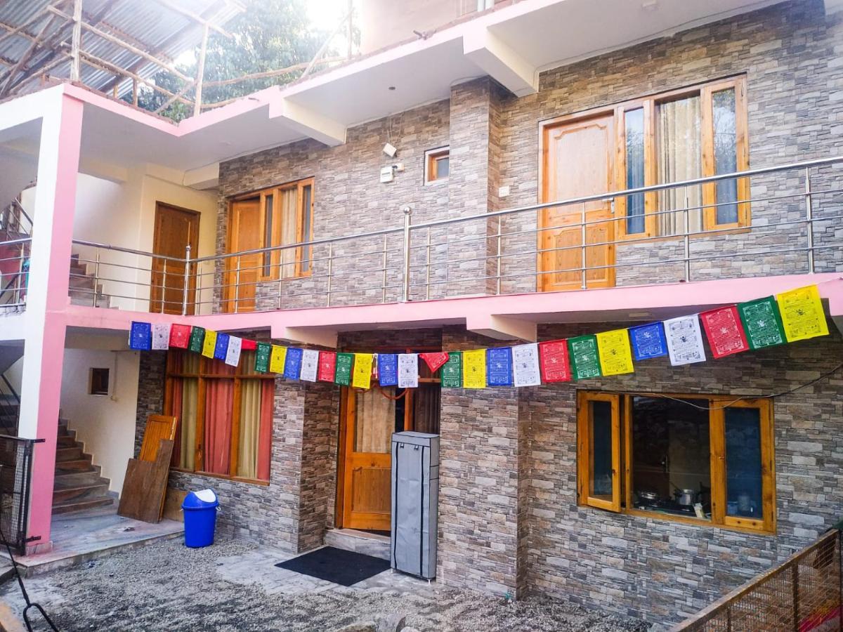 Backpackers Headquarter Manali Pansiyon Dış mekan fotoğraf