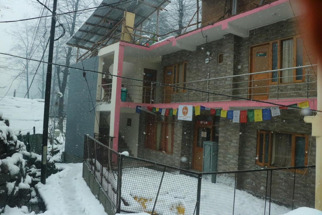Backpackers Headquarter Manali Pansiyon Dış mekan fotoğraf